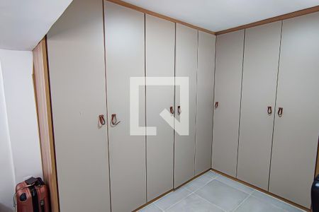 Apartamento à venda com 244m², 3 quartos e 1 vagaquarto 3 suite