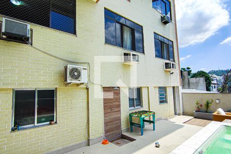 Apartamento à venda com 244m², 3 quartos e 1 vagaarea de lazer