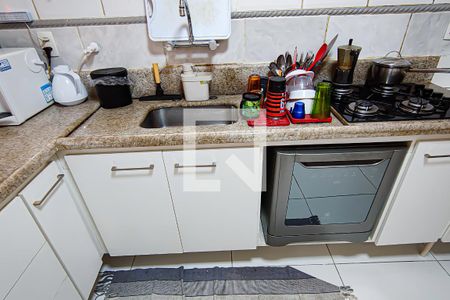 Apartamento à venda com 244m², 3 quartos e 1 vagacozinha