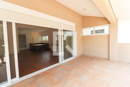 Casa de condomínio à venda com 1029m², 3 quartos e 4 vagasSuite