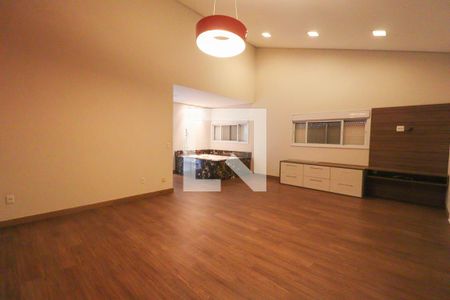 Casa de condomínio à venda com 1029m², 3 quartos e 4 vagasSuíte