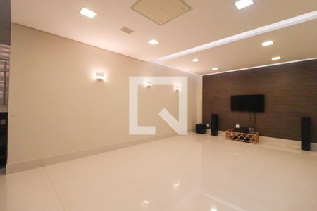 Sala de casa de condomínio à venda com 3 quartos, 1029m² em Loteamento Portal do Paraiso, Jundiaí