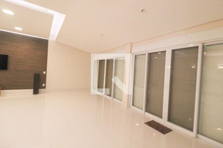 Sala de casa de condomínio à venda com 3 quartos, 1029m² em Loteamento Portal do Paraiso, Jundiaí
