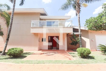 Casa de condomínio à venda com 1029m², 3 quartos e 4 vagasFachada