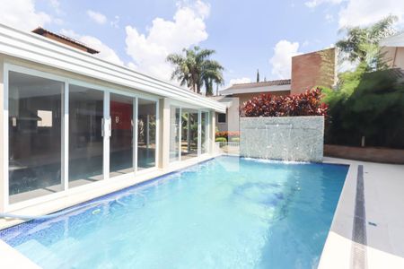 Casa de condomínio à venda com 1029m², 3 quartos e 4 vagasQuintal