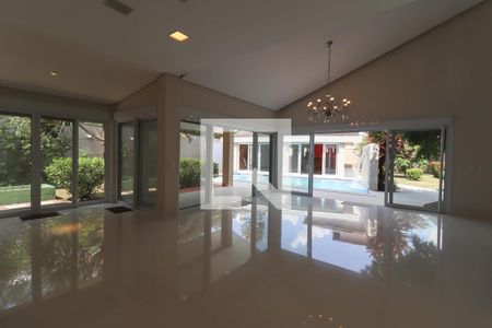 Casa de condomínio à venda com 1029m², 3 quartos e 4 vagasSala