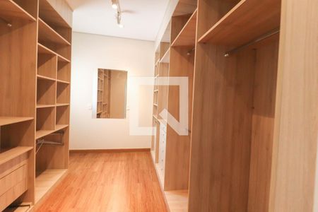 Casa de condomínio à venda com 1029m², 3 quartos e 4 vagasSuite