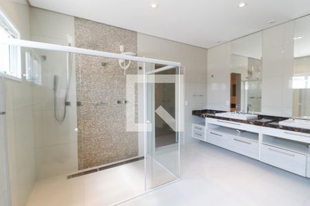 Casa de condomínio à venda com 1029m², 3 quartos e 4 vagasSuíte