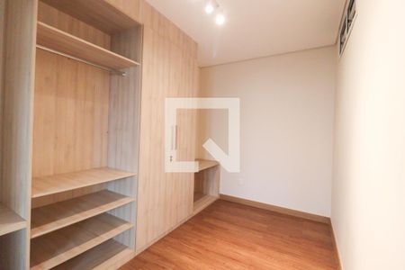 Casa de condomínio à venda com 1029m², 3 quartos e 4 vagasSuíte