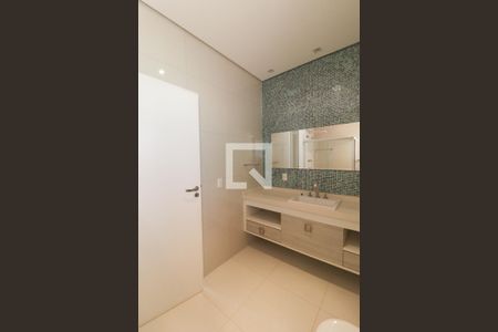 Casa de condomínio à venda com 1029m², 3 quartos e 4 vagasSuíte