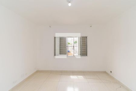 Casa para alugar com 300m², 3 quartos e 1 vaga Casa para alugar com 300m², 3 quartos e 1 vagaSuíte