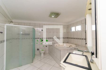 Casa para alugar com 300m², 3 quartos e 1 vaga Casa para alugar com 300m², 3 quartos e 1 vagaBanheiro da Suíte