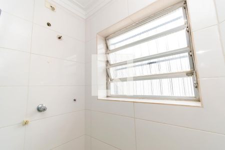 Casa para alugar com 300m², 3 quartos e 1 vaga Casa para alugar com 300m², 3 quartos e 1 vagaBanheiro 2