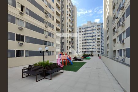 Apartamento para alugar com 52m², 2 quartos e 1 vaga Apartamento para alugar com 52m², 2 quartos e 1 vagaÁrea comum - Playground
