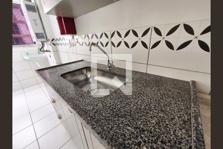 Apartamento para alugar com 52m², 2 quartos e 1 vaga Apartamento para alugar com 52m², 2 quartos e 1 vagaCozinha e Área de Serviço
