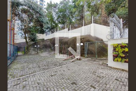 Apartamento para alugar com 52m², 2 quartos e 1 vaga Apartamento para alugar com 52m², 2 quartos e 1 vagaÁrea comum - Playground
