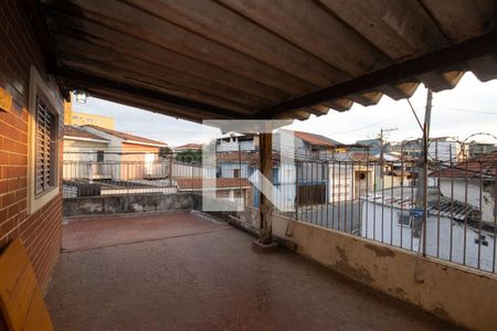 Casa à venda com 150m², 2 quartos e 1 vaga Casa à venda com 150m², 2 quartos e 1 vagaQuintal