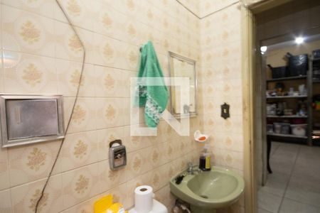 Casa à venda com 150m², 2 quartos e 1 vaga Casa à venda com 150m², 2 quartos e 1 vagaBanheiro 2