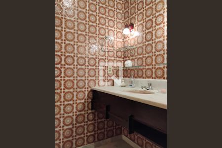 Apartamento à venda com 150m², 3 quartos e 1 vagaBanheiro social 2