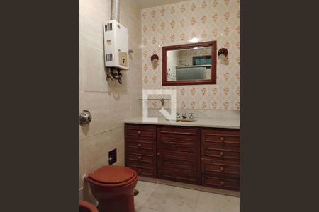 Apartamento à venda com 150m², 3 quartos e 1 vagaBanheiro da suíte