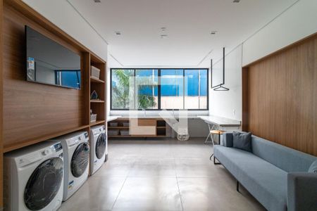 Área comum - Lavanderia de apartamento para alugar com 1 quarto, 26m² em Água Branca, São Paulo