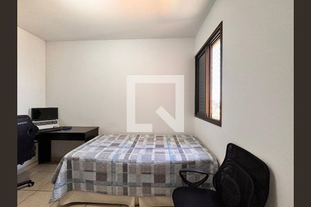 Apartamento à venda com 63m², 2 quartos e 2 vagasQuarto 1