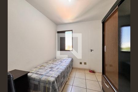 Apartamento à venda com 63m², 2 quartos e 2 vagasQuarto 1