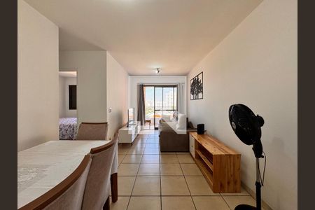 Sala de apartamento à venda com 2 quartos, 63m² em Parque das Nações, Santo André