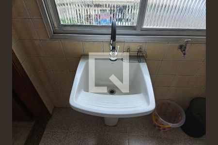 Apartamento à venda com 102m², 3 quartos e 1 vagaÁrea de Serviço