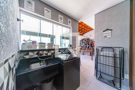 Apartamento à venda com 168m², 3 quartos e 1 vagaÁrea de Serviço