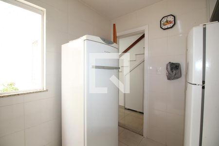 Casa de condomínio à venda com 107m², 3 quartos e 1 vagaCozinha