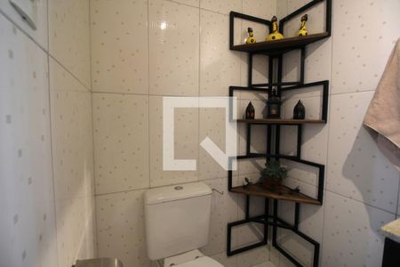 Casa de condomínio à venda com 107m², 3 quartos e 1 vagaLavabo