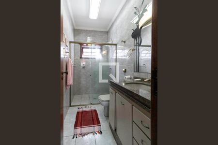 Casa à venda com 400m², 4 quartos e 4 vagasBanheiro social 1