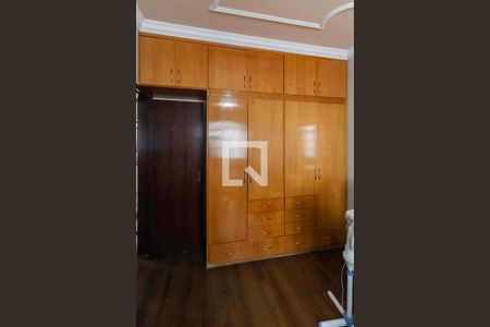 Casa à venda com 400m², 4 quartos e 4 vagasQuarto 2