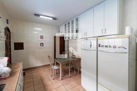 Casa à venda com 400m², 4 quartos e 4 vagasCozinha