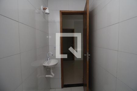 Apartamento à venda com 40m², 2 quartos e sem vagaBanheiro