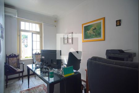 Casa à venda com 580m², 3 quartos e 2 vagasEscritório 3