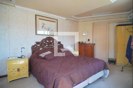 Casa à venda com 580m², 3 quartos e 2 vagasSuíte 1