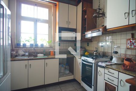 Casa à venda com 580m², 3 quartos e 2 vagasCozinha