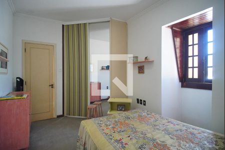 Casa à venda com 580m², 3 quartos e 2 vagasQuarto 1