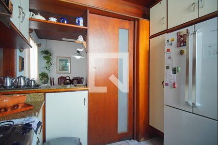 Casa à venda com 580m², 3 quartos e 2 vagasCozinha