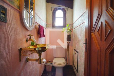 Casa à venda com 580m², 3 quartos e 2 vagasLavabo