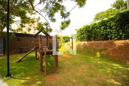 Apartamento à venda com 57m², 2 quartos e 1 vaga Apartamento à venda com 57m², 2 quartos e 1 vagaÁrea comum - Playground