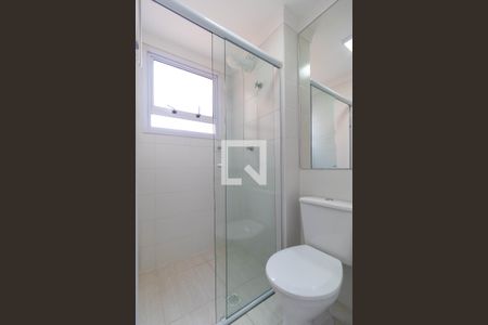 Apartamento à venda com 57m², 2 quartos e 1 vaga Apartamento à venda com 57m², 2 quartos e 1 vagaBanheiro da Suíte 01