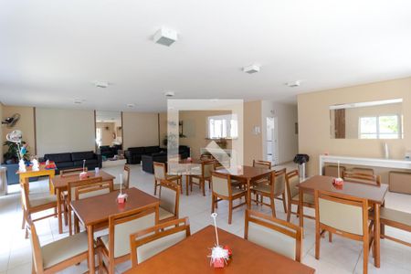 Apartamento à venda com 57m², 2 quartos e 1 vaga Apartamento à venda com 57m², 2 quartos e 1 vagaÁrea comum - Salão de festas