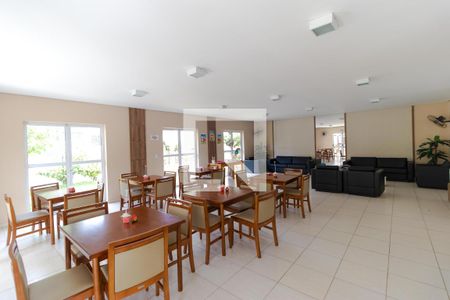 Apartamento à venda com 57m², 2 quartos e 1 vaga Apartamento à venda com 57m², 2 quartos e 1 vagaÁrea comum - Salão de festas