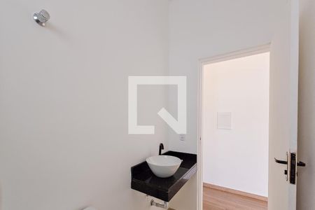 Casa de condomínio para alugar com 254m², 3 quartos e 2 vagas Casa de condomínio para alugar com 254m², 3 quartos e 2 vagasBanheiro da Suíte