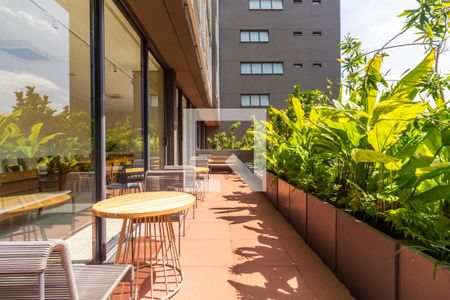 Studio à venda com 29m², 1 quarto e sem vaga Studio à venda com 29m², 1 quarto e sem vagaÁrea comum - Área Externa