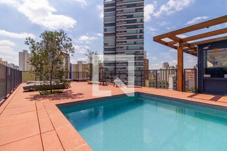 Studio à venda com 29m², 1 quarto e sem vaga Studio à venda com 29m², 1 quarto e sem vagaÁrea comum - Piscina