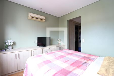 Apartamento à venda com 128m², 3 quartos e 2 vagasSuíte 1